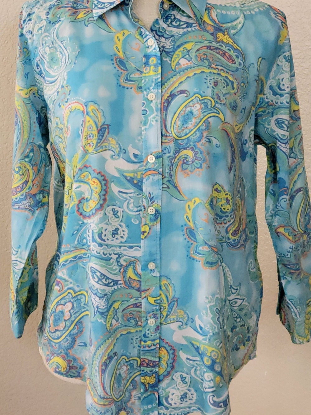 Lauren Ralph Lauren Blue Paisley Featherweight Cotton Button Up Shirt - Size M